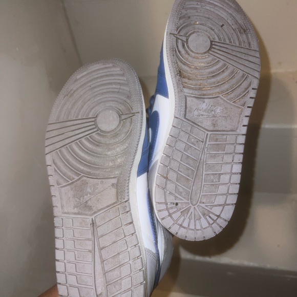 Air Jordan 1 Retro High OG 'True Blue' Used size 5Y - Picture 6 of 7